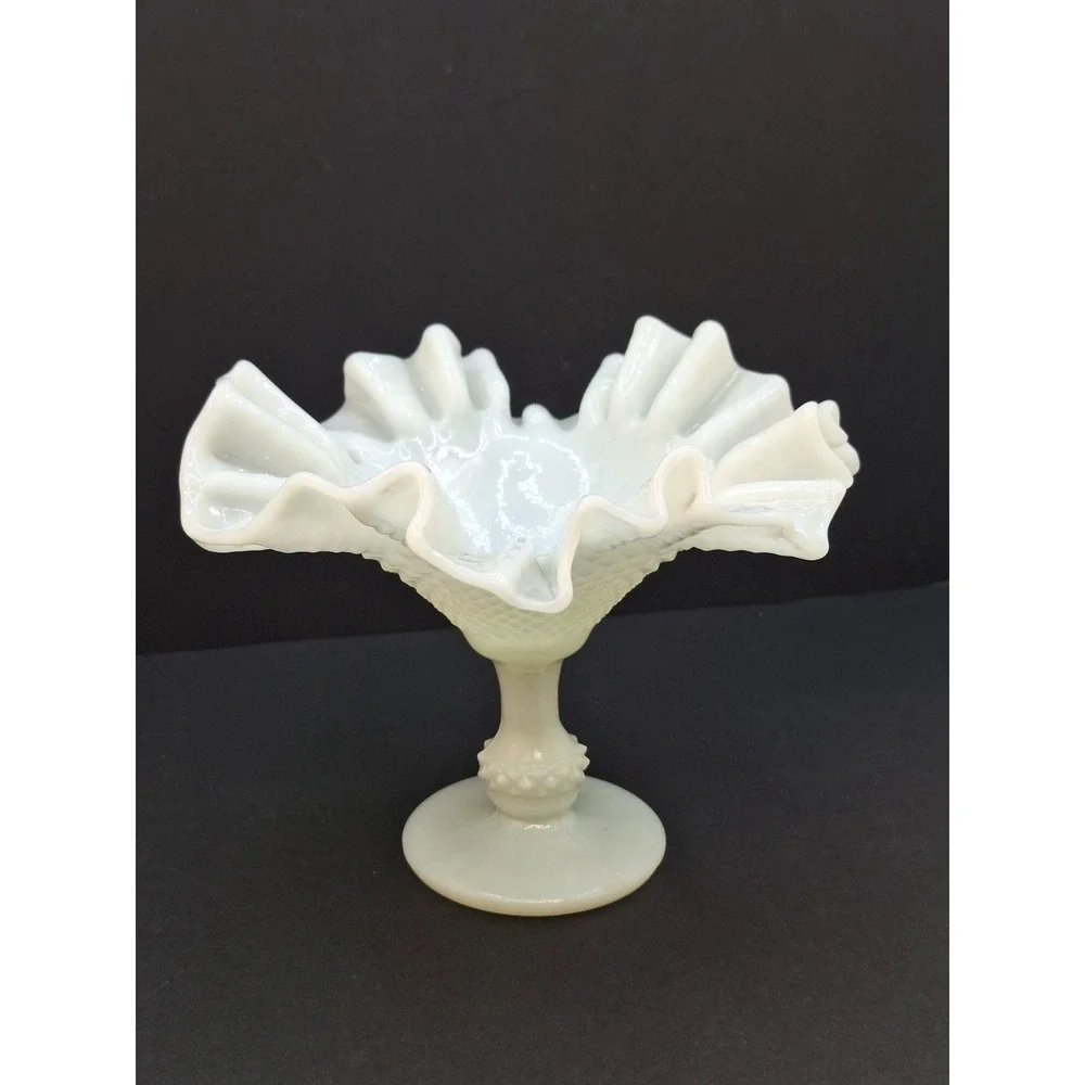 Vintage Portugal Ivima Glass Milk‎ Glass Diamond Point Footed Compote